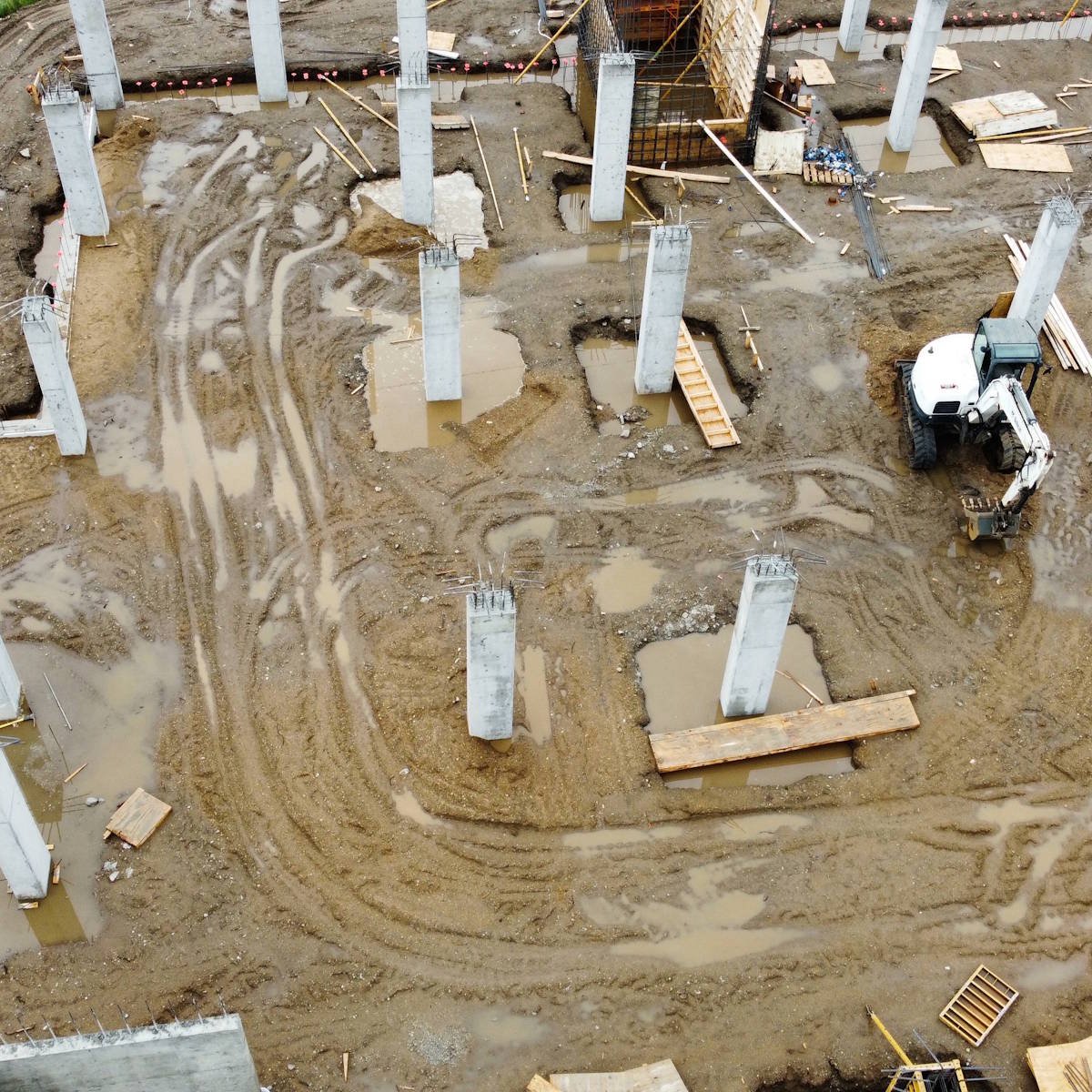 Structural concrete beams and columns