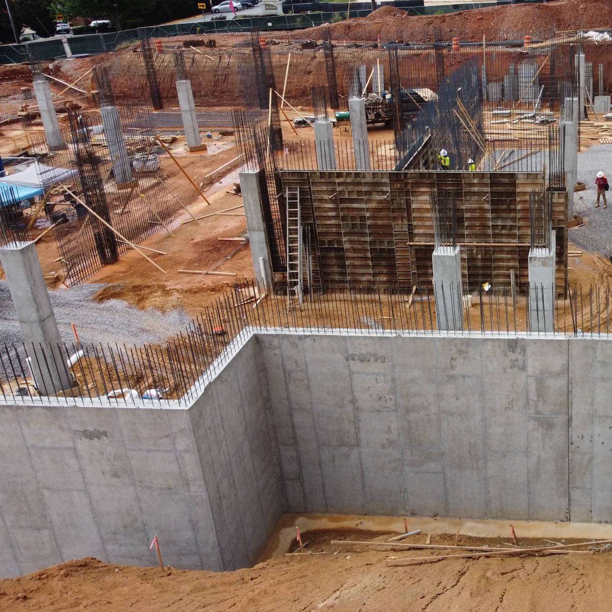 Cast-in-place concrete walls with formwork